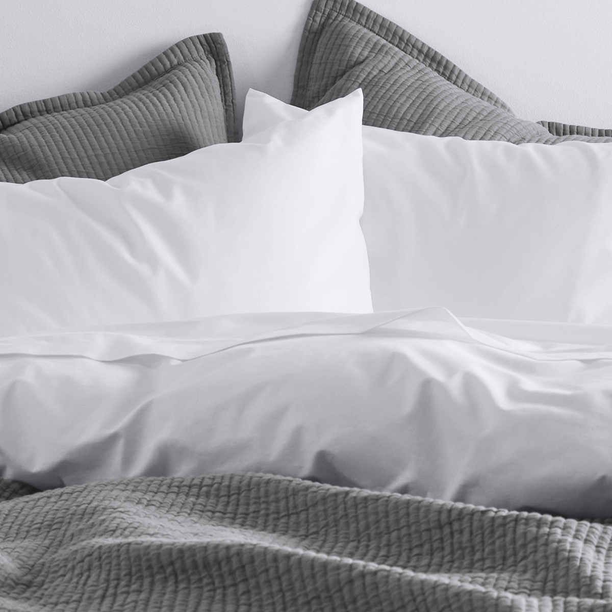 Textured Cotton Coverlet & Shams Set