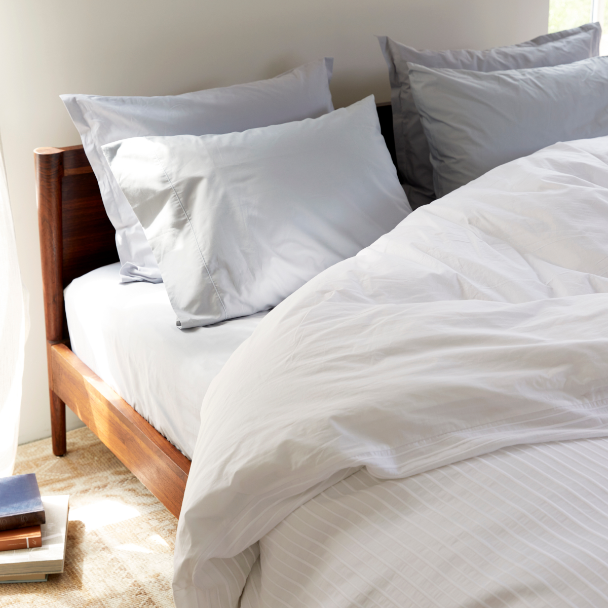 Mila Matelassé Duvet Cover