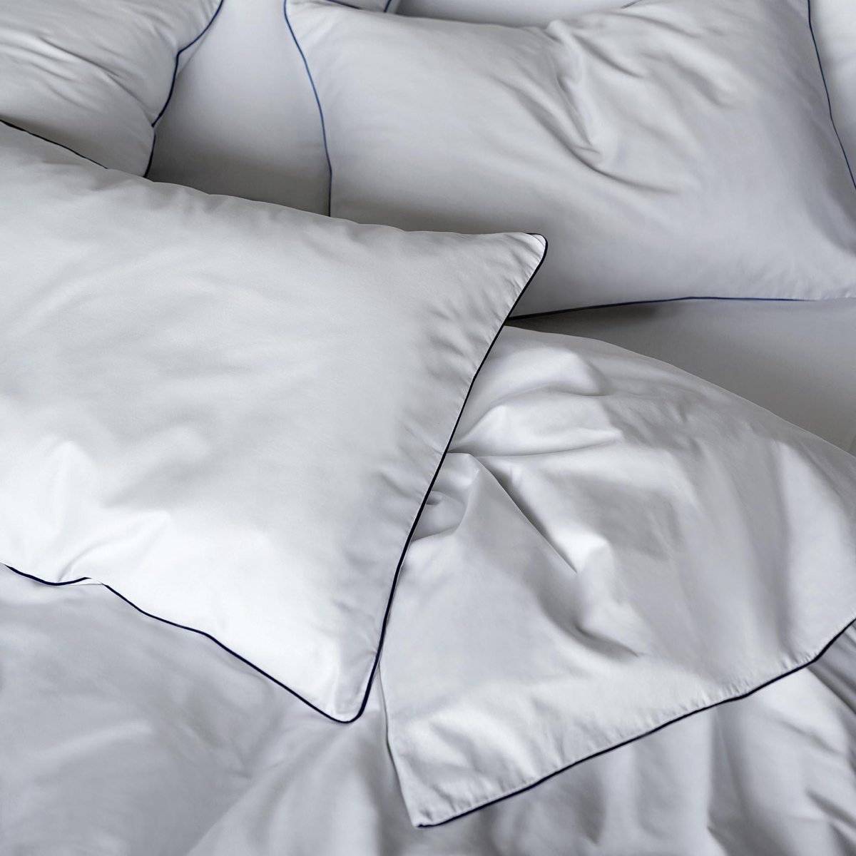 Turin Piped Edge Duvet Cover
