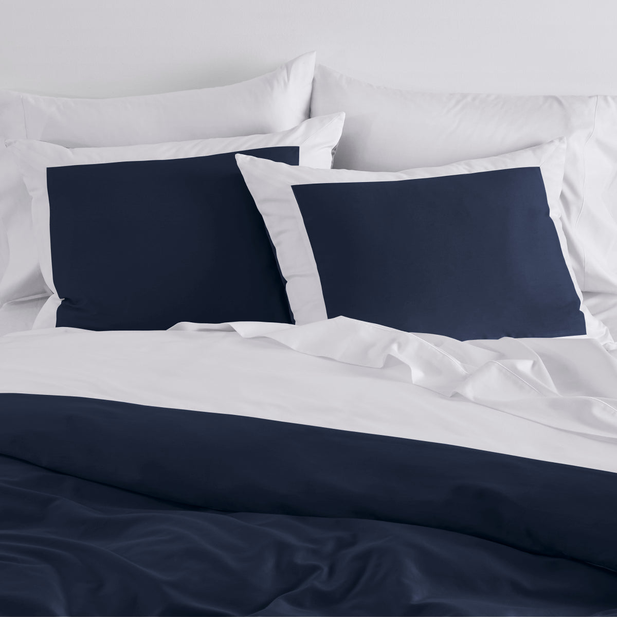 Reversible Color Block Sateen Duvet Cover &amp; Shams Set