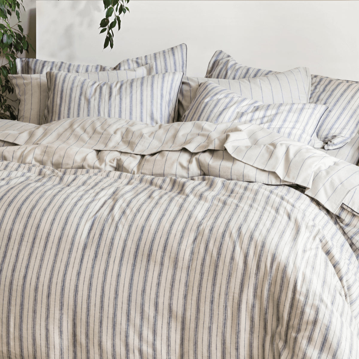 Brushed Cotton Duvet Cover &amp; Shams Set