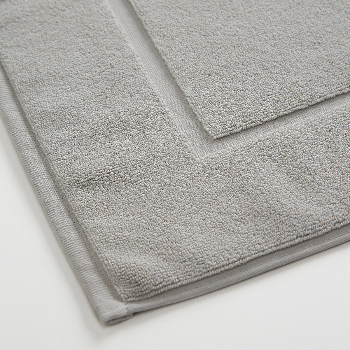Signature Tub Mat
