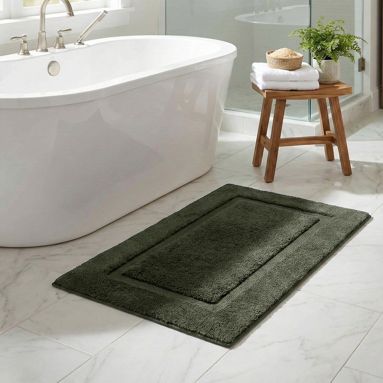 Signature Tub Mat