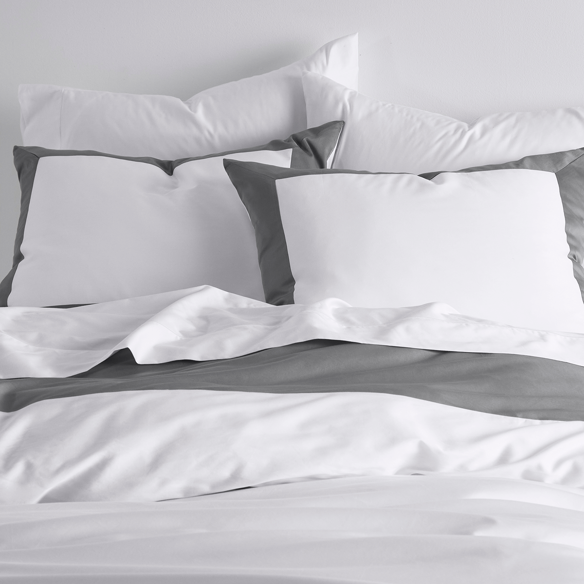 Reversible Color Block Sateen Duvet Cover &amp; Shams Set