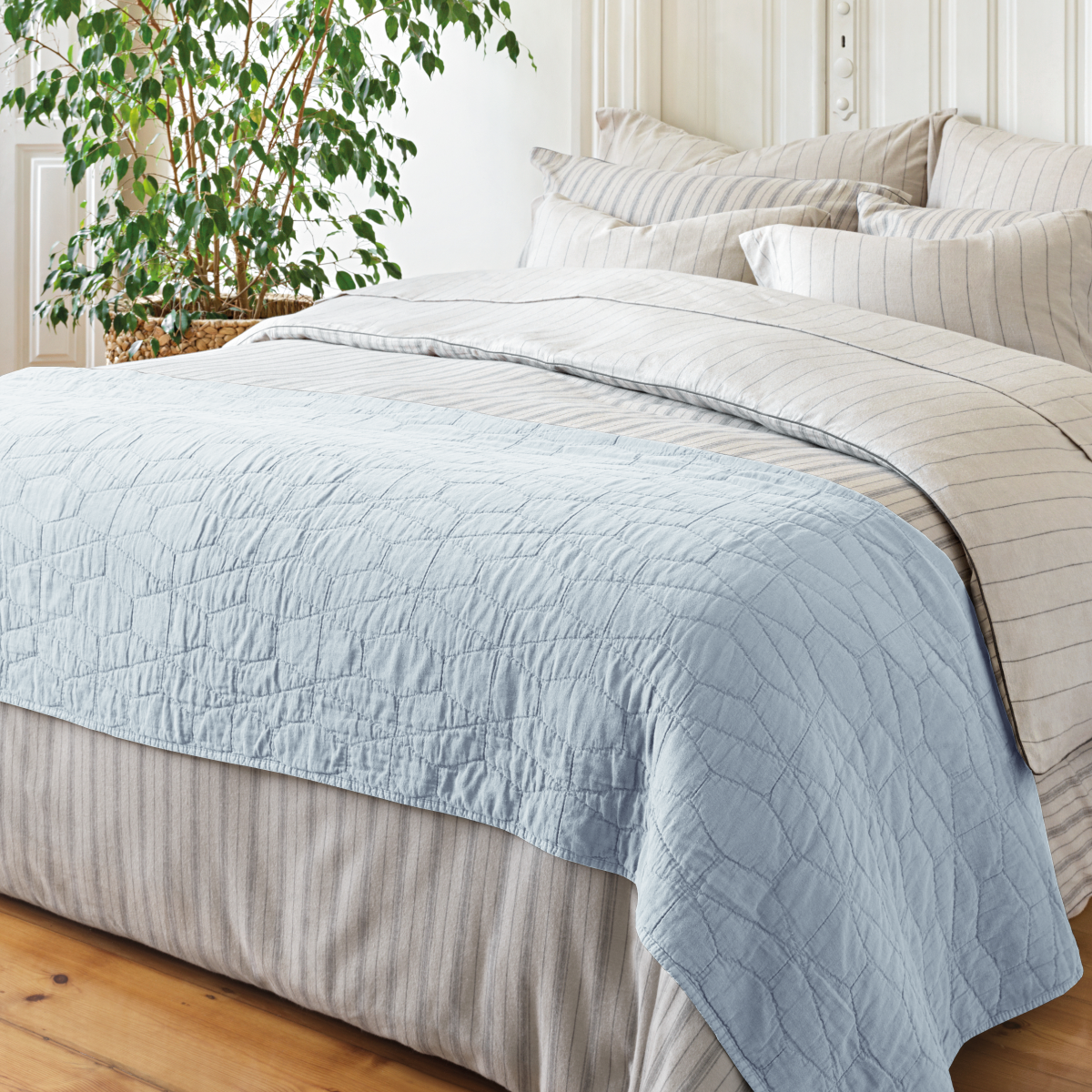 Mosaic Cotton Quilt &amp; Shams Set