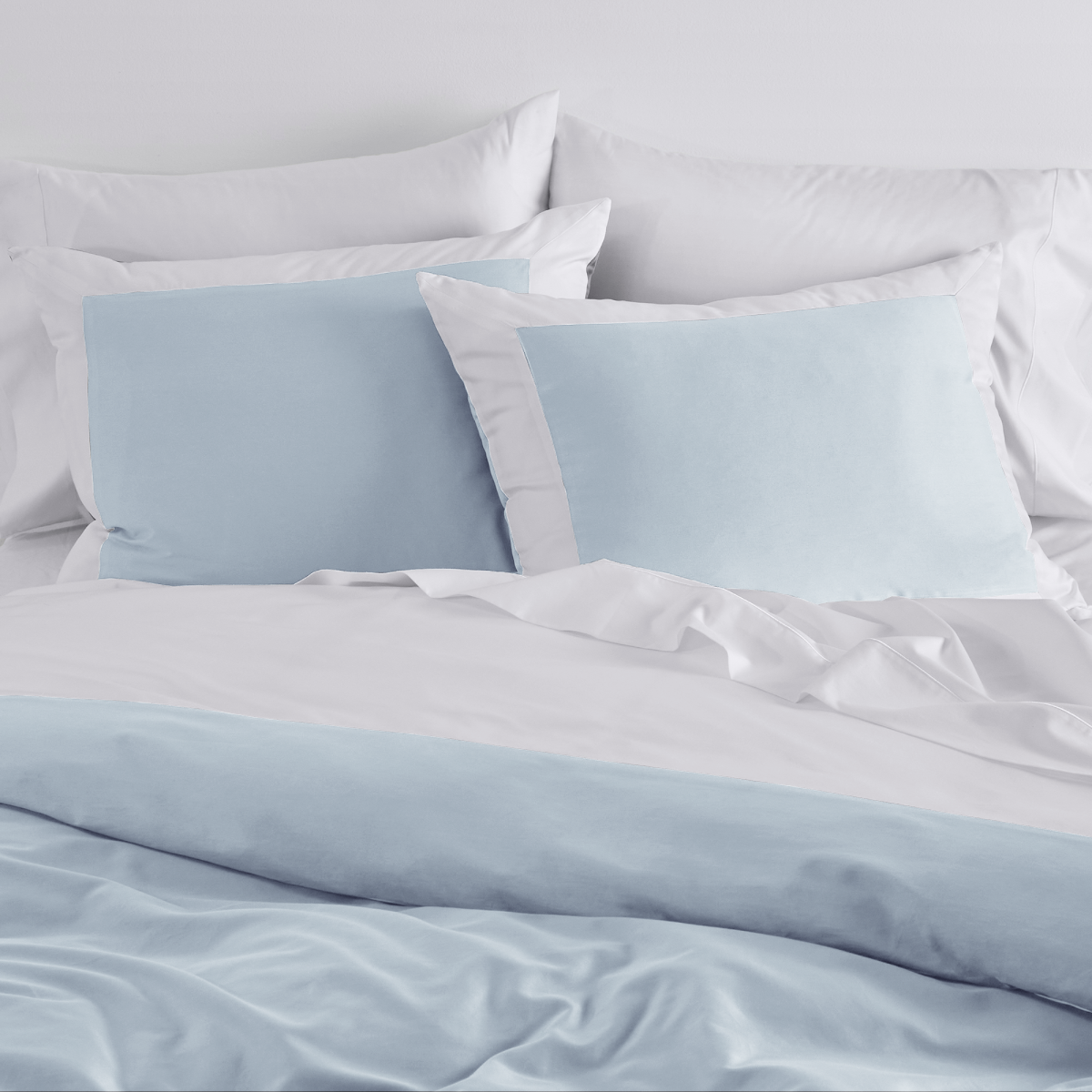Reversible Color Block Sateen Duvet Cover &amp; Shams Set